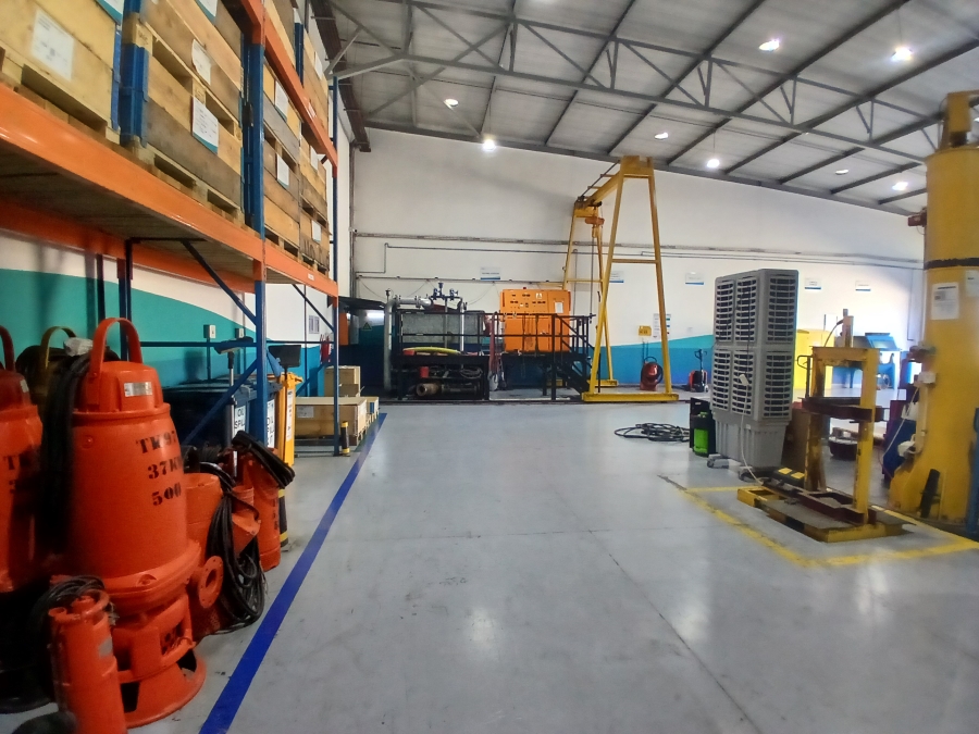 To Let commercial Property for Rent in Oos Einde North West